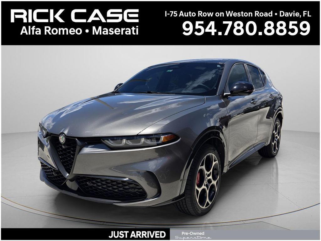 2024 Alfa Romeo Tonale Veloce's photo