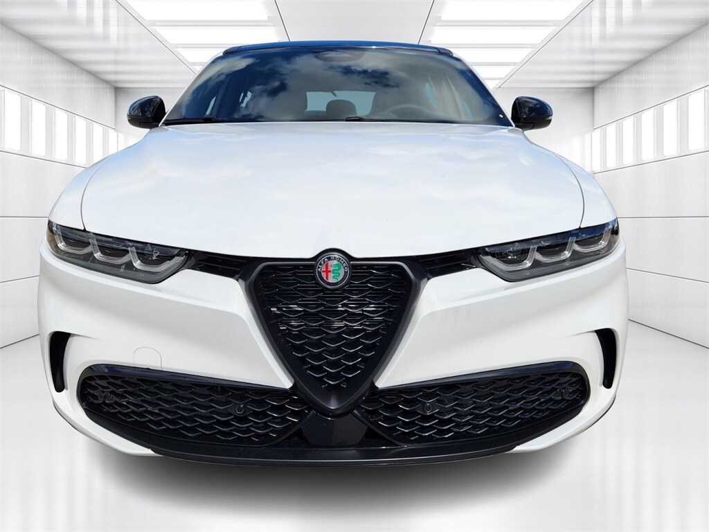 2025 Alfa Romeo Tonale photo 3