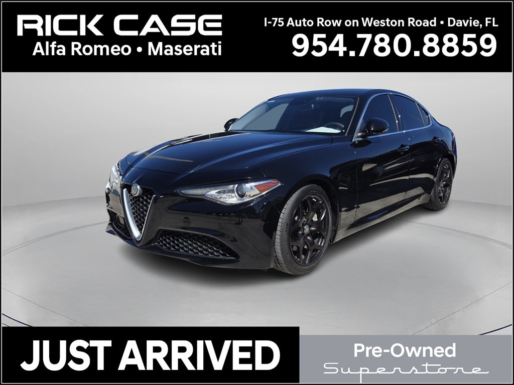 2019 Alfa Romeo Giulia Sedan 