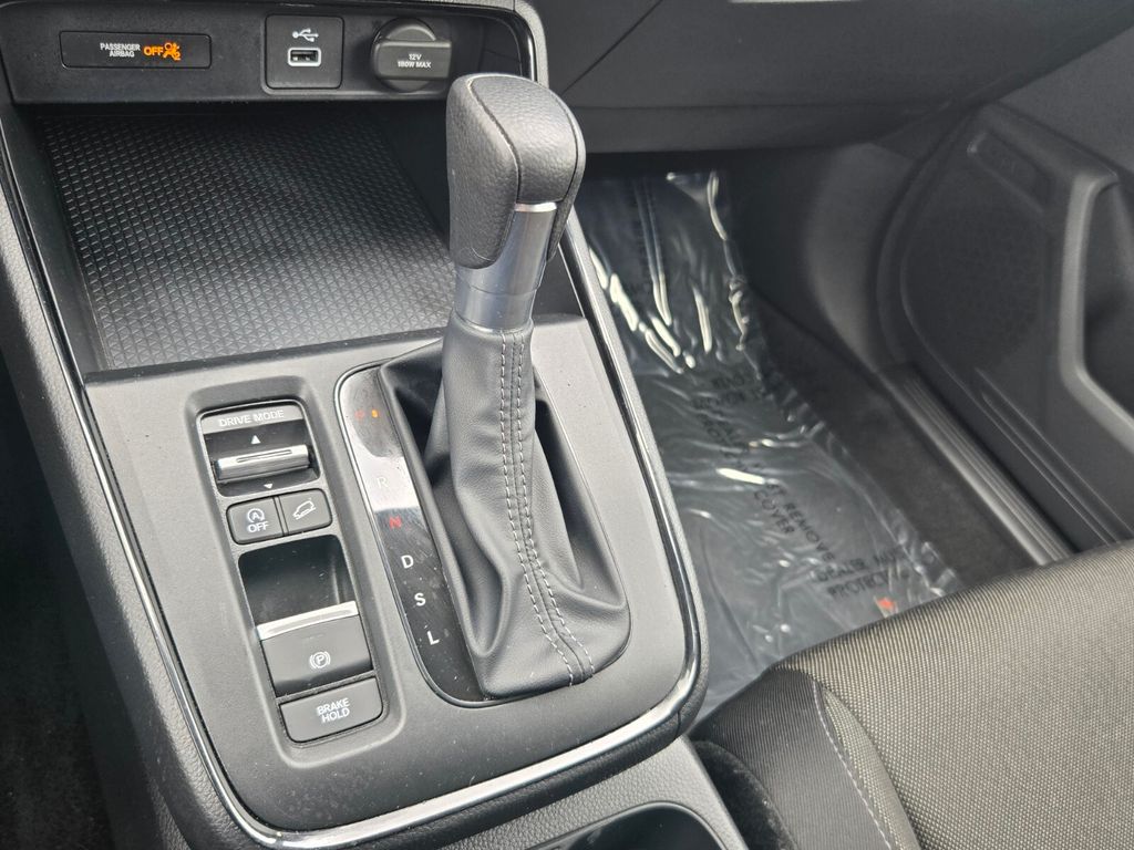 2025 Honda CR-V LX - Photo 20