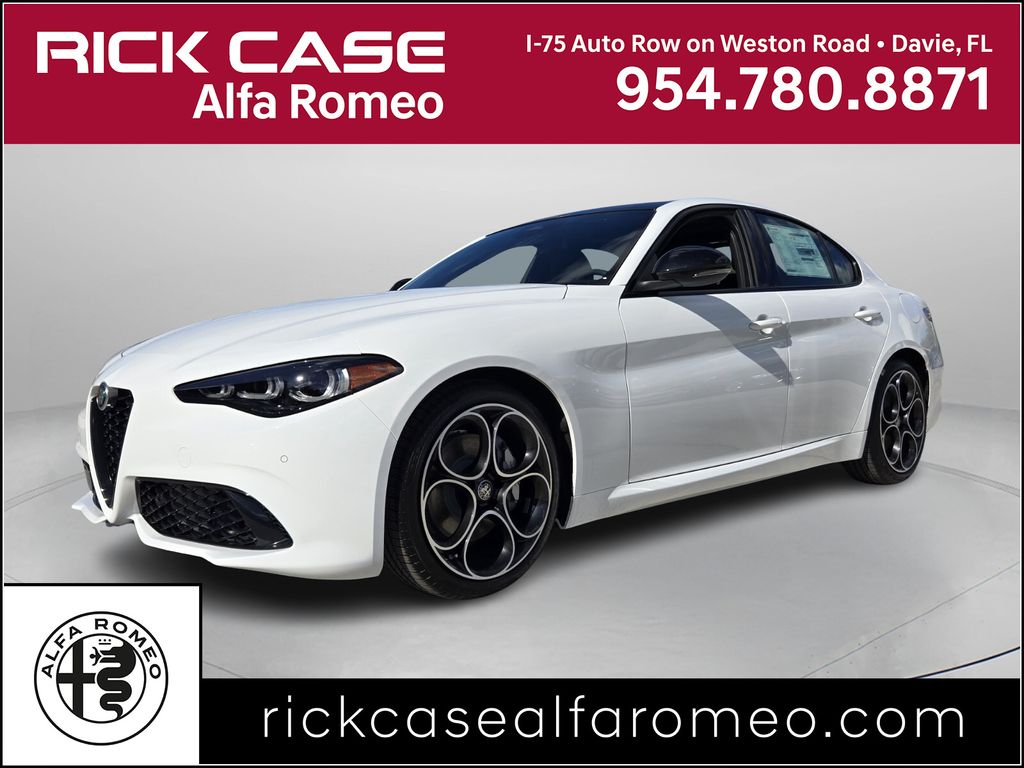 2025 Alfa Romeo Giulia Sedan 