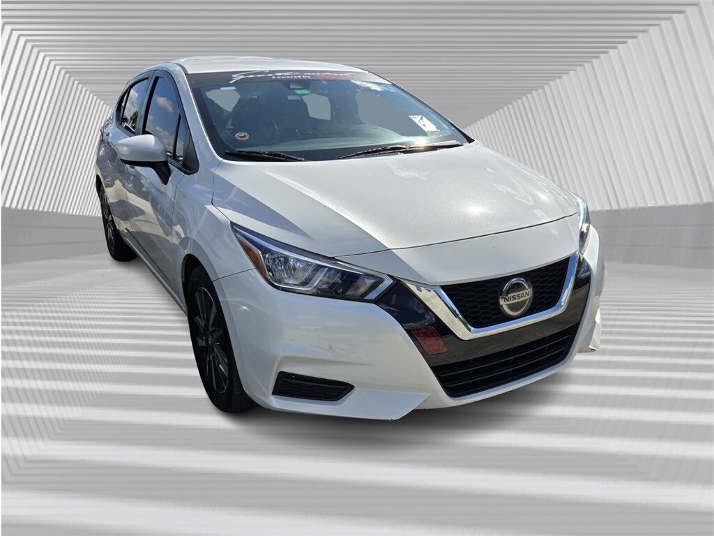2022 Nissan Versa 1.6 SV photo 2