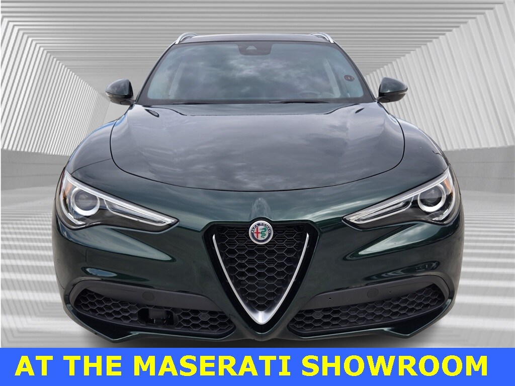 2021 Alfa Romeo Stelvio Ti photo 3