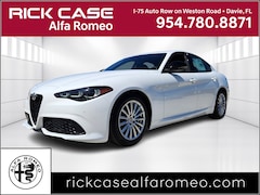New 2024 Alfa Romeo Giulia SPRINT RWD Sedan Davie