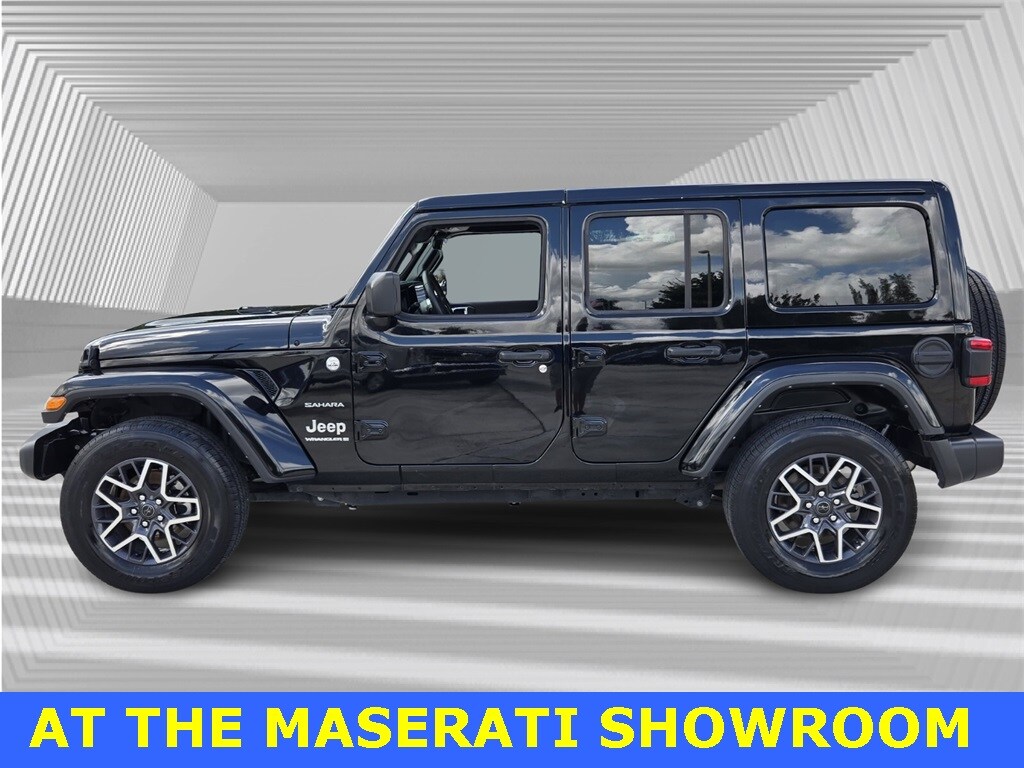 2024 Jeep Wrangler Sahara photo 2