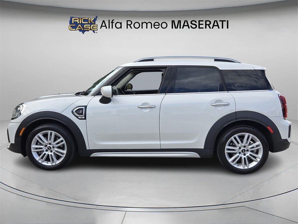 2024 Mini Cooper S photo 2