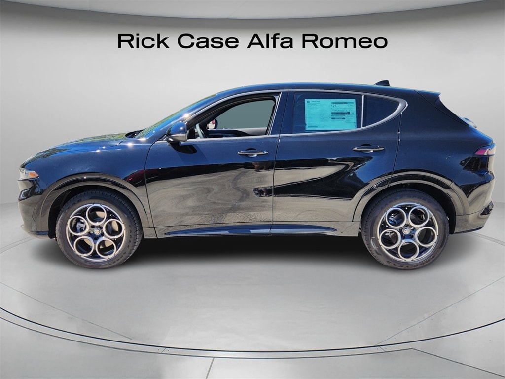 New 2025 Alfa Romeo Tonale AWD Sport Utility