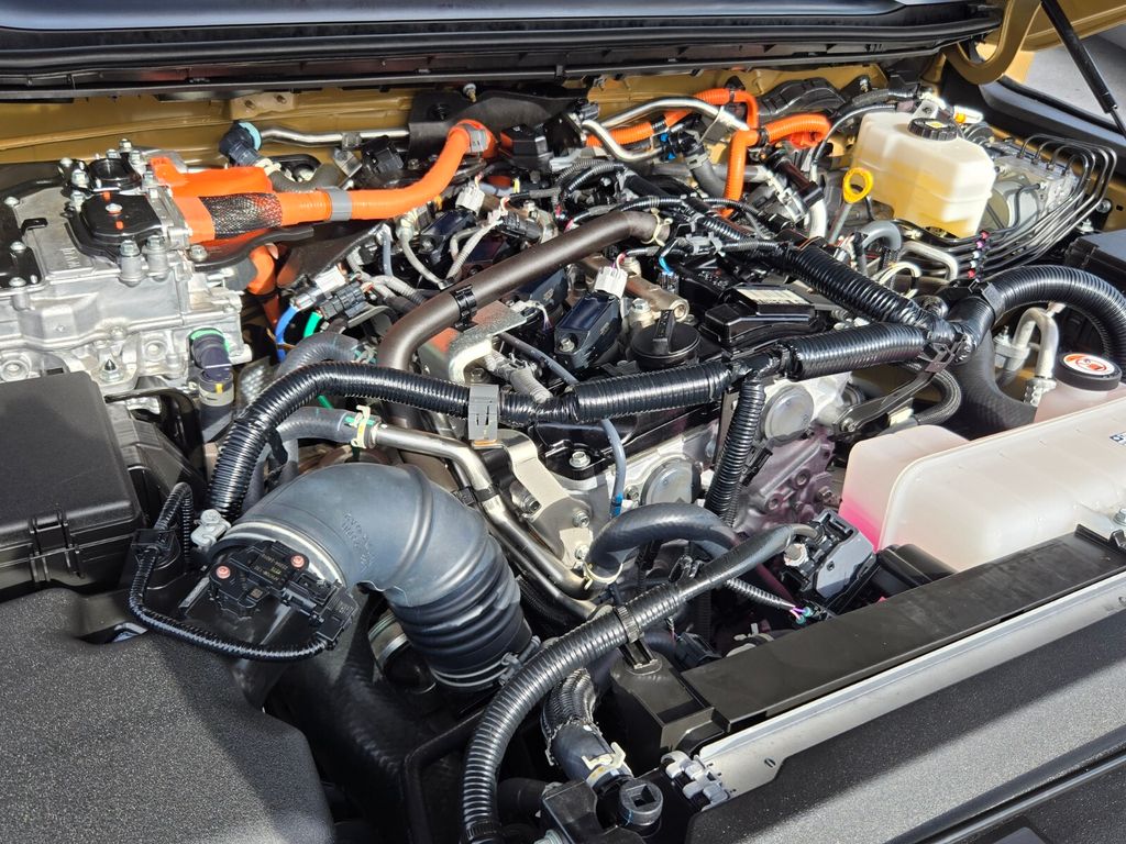 2024 Toyota Land Cruiser First Edition - Photo 17