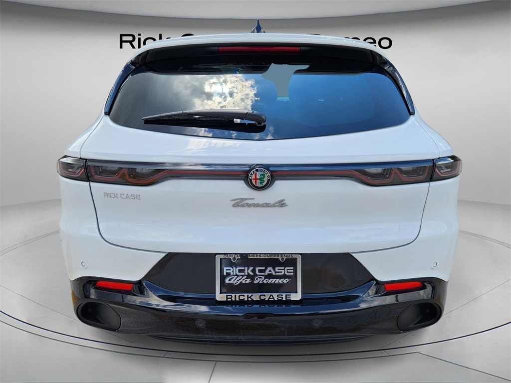 New 2025 Alfa Romeo Tonale AWD Sport Utility