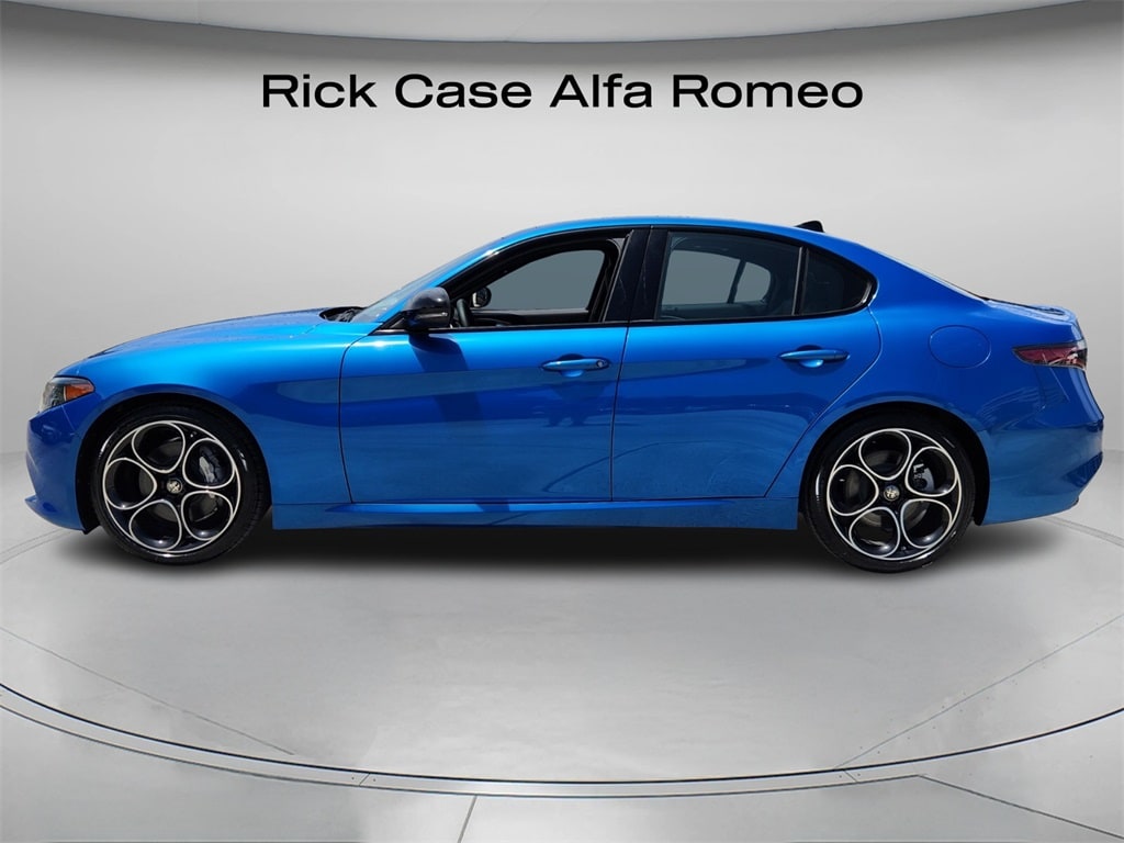 New 2025 Alfa Romeo Giulia RWD Sedan