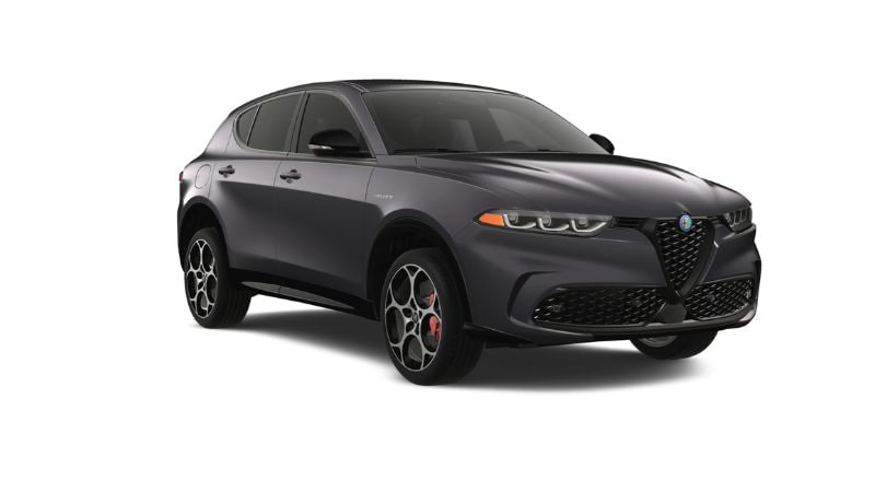 2024 Alfa Romeo Tonale at Rick Case Alfa Romeo in Grigio Ascari Metallic.jpg