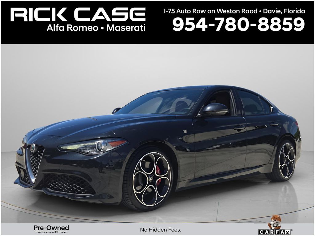 2022 Alfa Romeo Giulia Sedan 