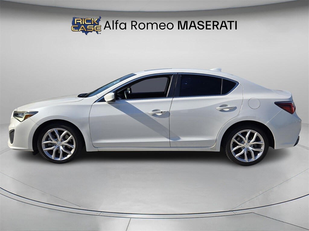 2019 Acura ILX Base photo 2