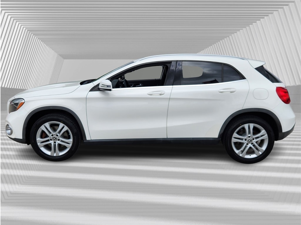 Used 2019 Mercedes-Benz GLA-Class GLA250 with VIN WDCTG4EB8KU015295 for sale in Davie, FL