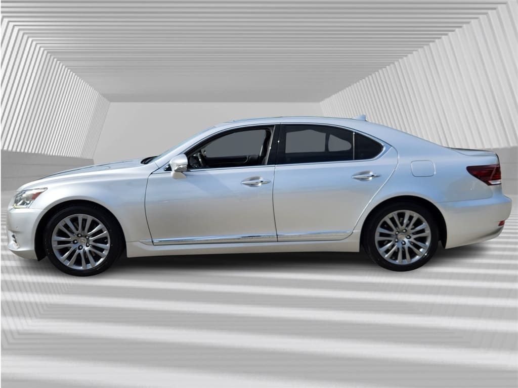 Used 2016 Lexus LS Base with VIN JTHCL5EF8G5026579 for sale in Davie, FL