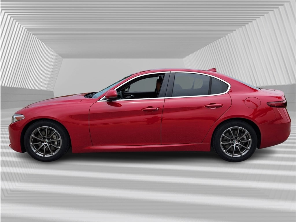 Used 2020 Alfa Romeo Giulia Base with VIN ZARFAMAN0L7631101 for sale in Davie, FL