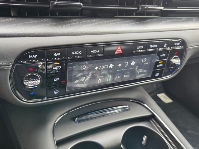 2026 GENESIS G90 Prestige Black - Photo 11