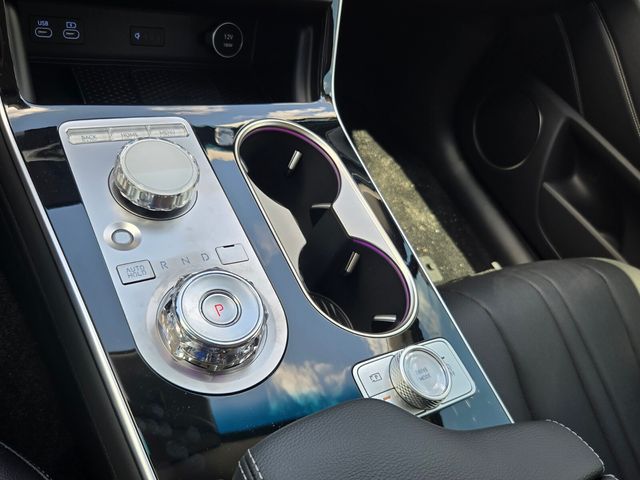 2026 GENESIS GV80 Standard - Photo 10