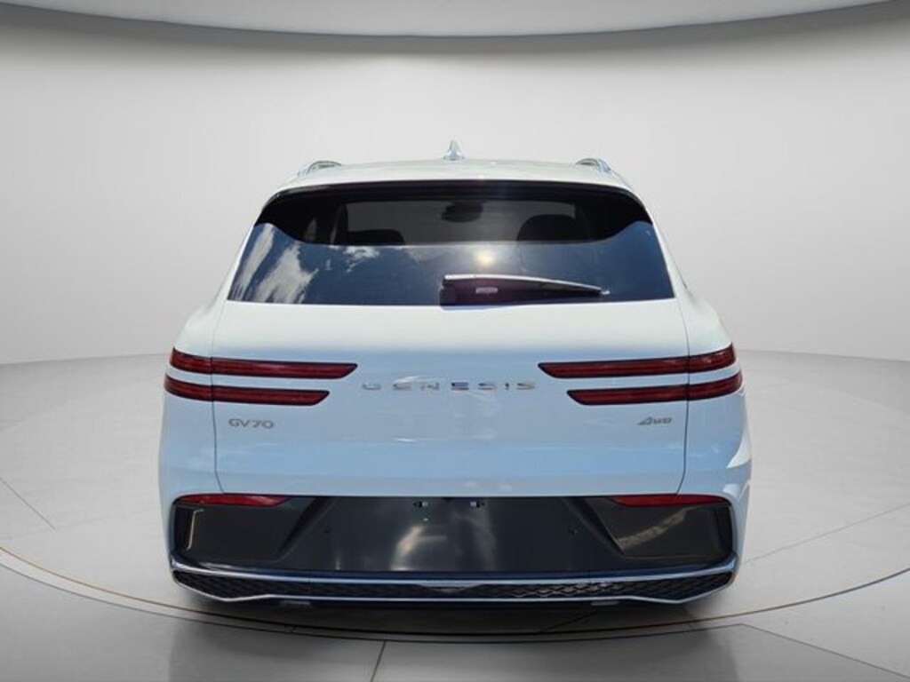 New 2026 Genesis GV70 2.5T Advanced SUV