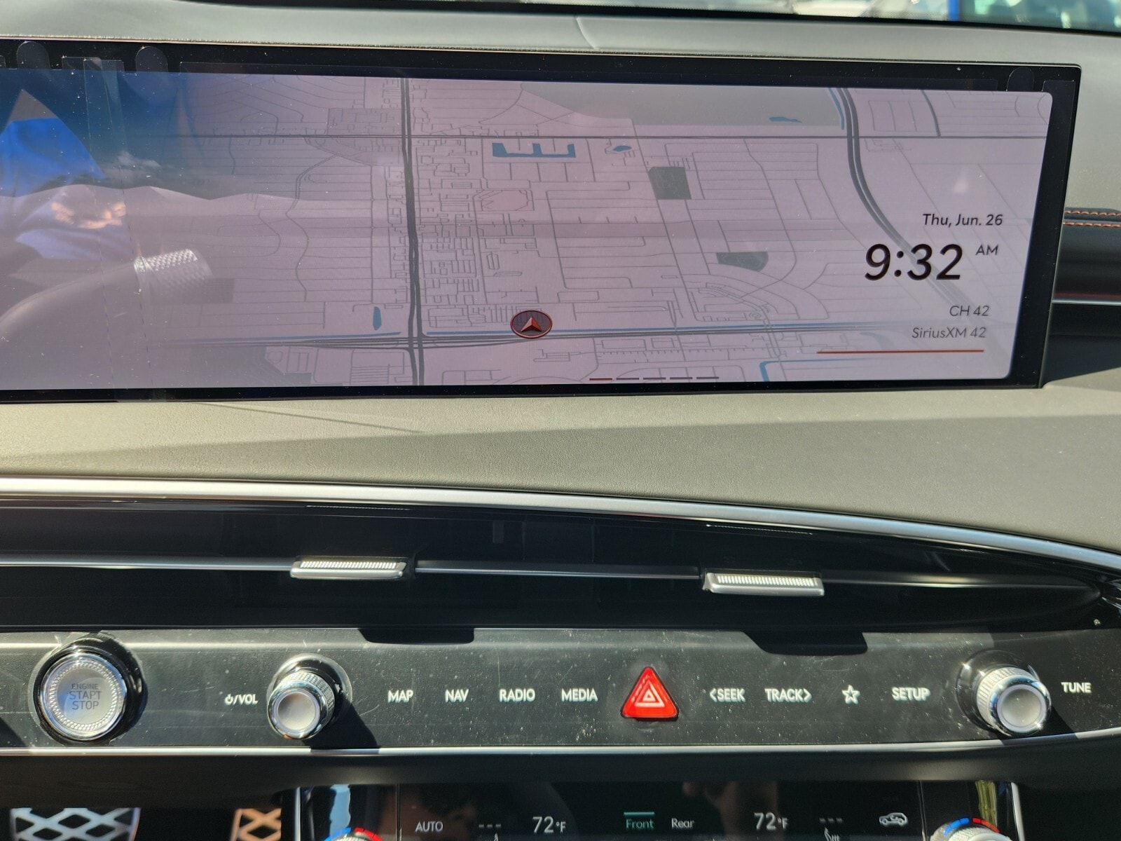 2026 GENESIS GV70 Sport Prestige - Photo 10