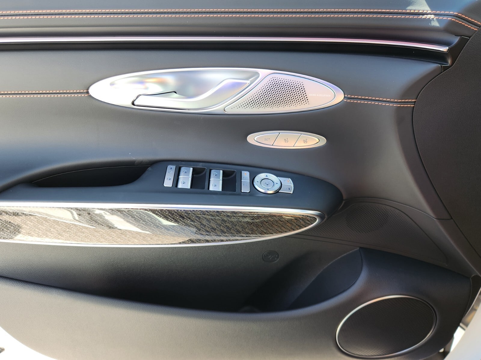 2026 GENESIS GV70 Sport Prestige - Photo 13