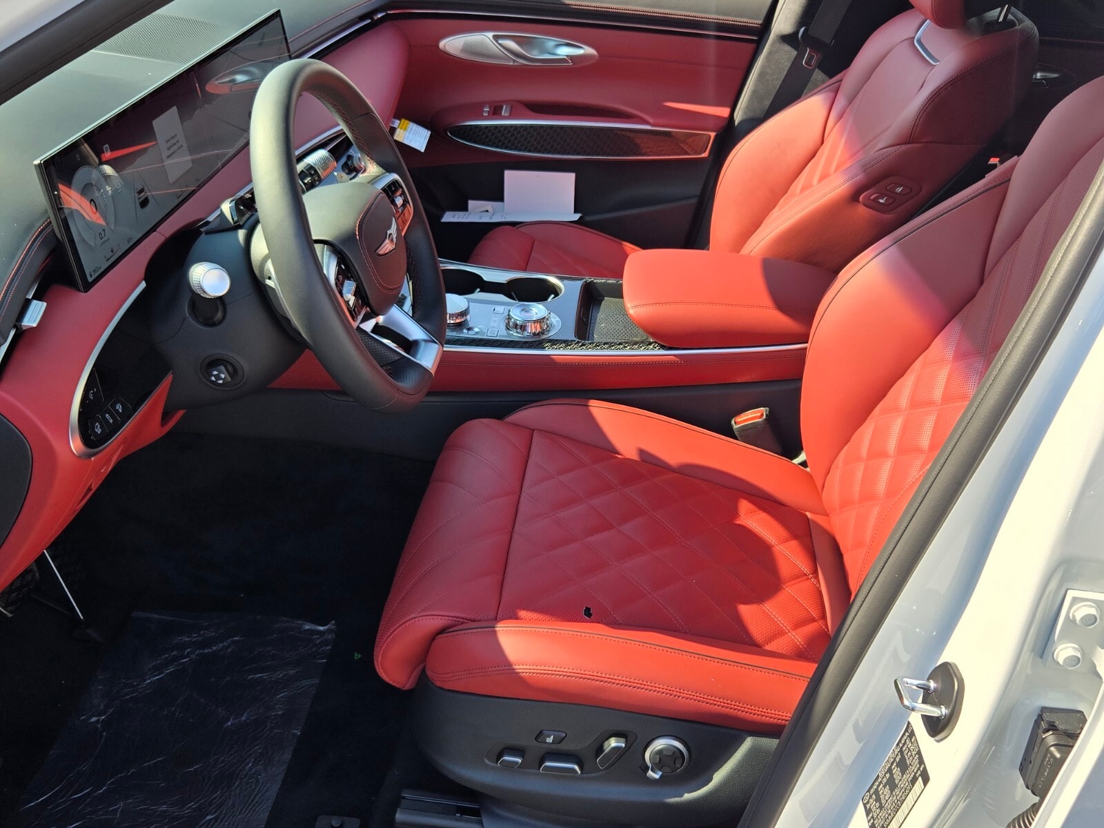 2026 GENESIS GV70 Sport Prestige - Photo 6
