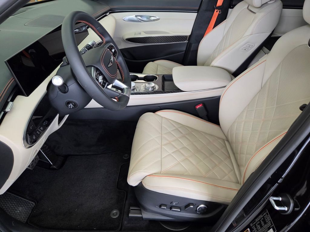 2026 GENESIS GV70 Sport Prestige - Photo 6