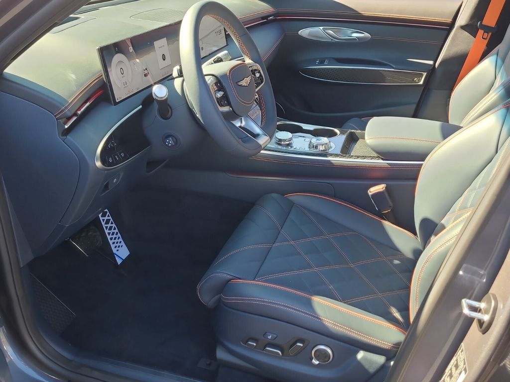2026 GENESIS GV70 Sport Prestige - Photo 7