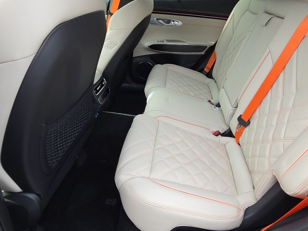 2026 GENESIS GV70 Sport Prestige - Photo 8