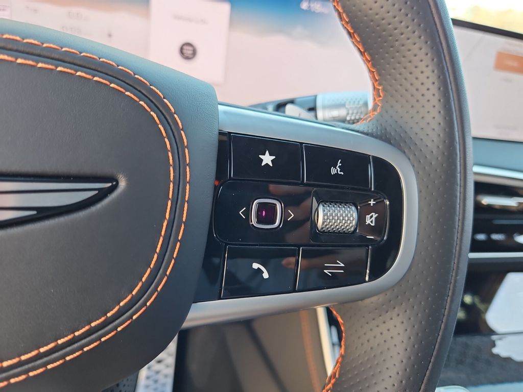 2026 GENESIS GV70 Sport Prestige - Photo 12