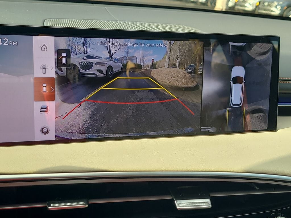2026 GENESIS GV70 Sport Prestige - Photo 10