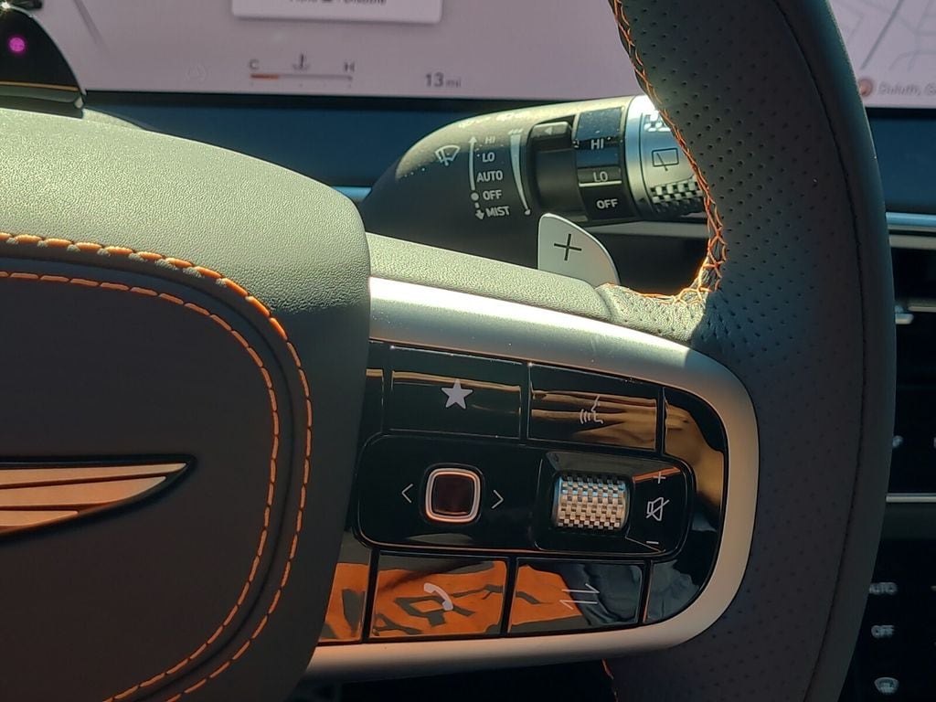 2026 GENESIS GV70 Sport Prestige - Photo 13