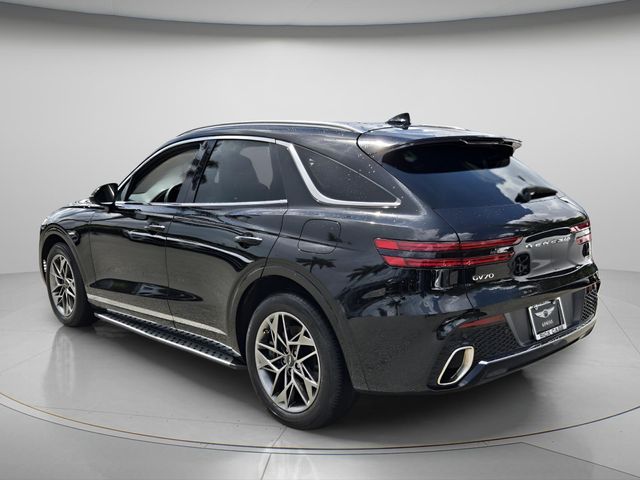2024 GENESIS GV70 Standard - Photo 8