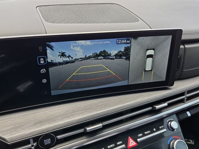 2025 Hyundai Santa Fe Limited - Photo 18