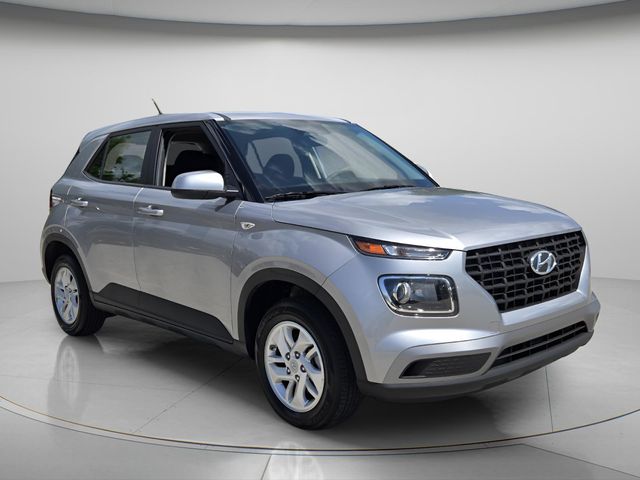 2025 Hyundai Venue SE - Photo 9