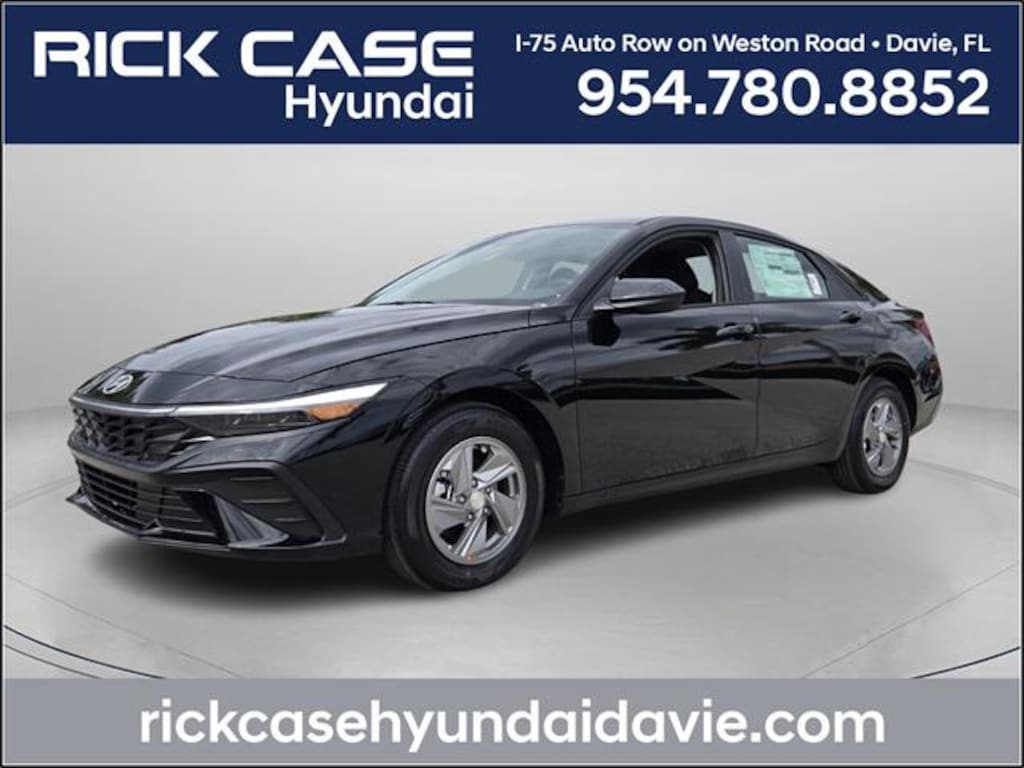 New 2026 Hyundai Elantra SE Sedan