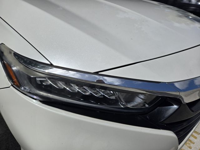 2018 Honda Accord LX - Photo 11