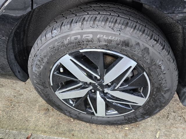2022 Kia Sorento EX - Photo 11