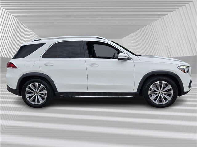 2022 Mercedes Benz GLE 350 4MATIC photo 2