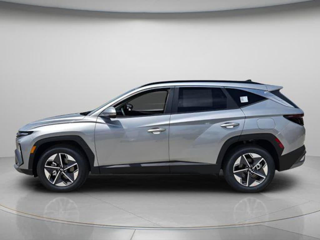 New 2026 Hyundai Tucson SEL Premium FWD SUV