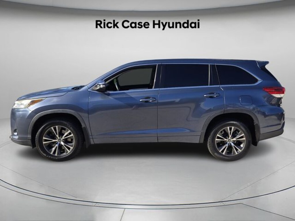 Used 2018 Toyota Highlander SUV