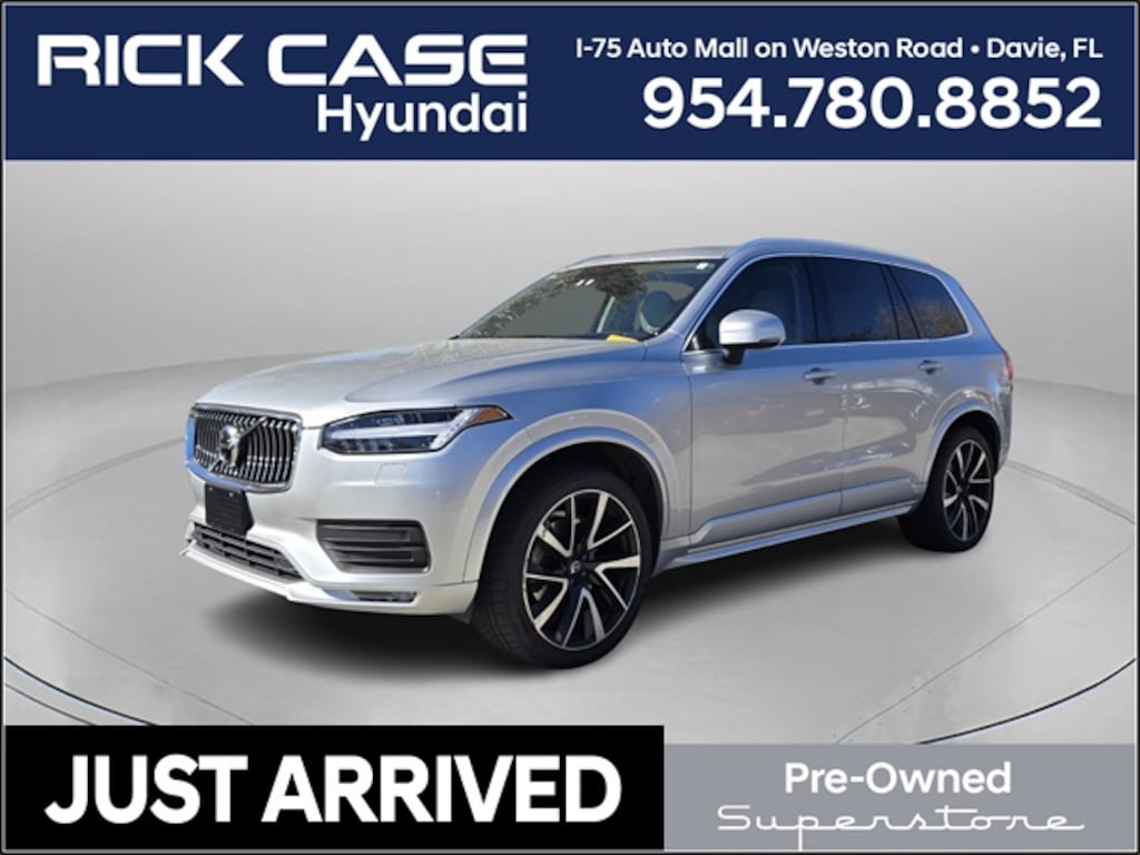 Used 2020 Volvo XC90 T6 Momentum 7 Passenger SUV