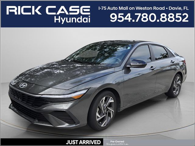 2025 Hyundai Elantra 1.6 HEV Blue's photo