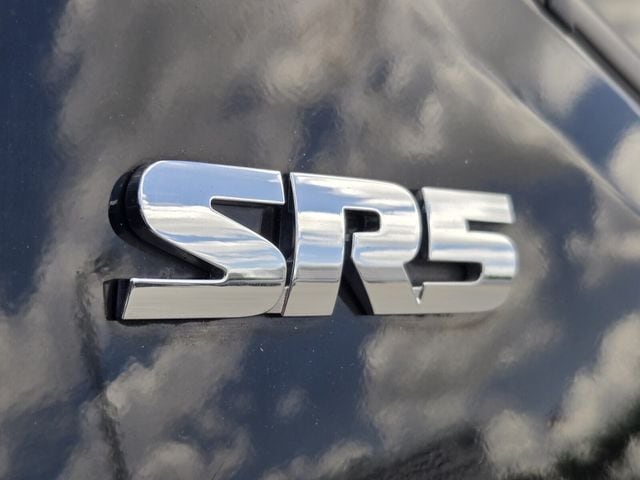 2023 Toyota Tacoma SR5 - Photo 15