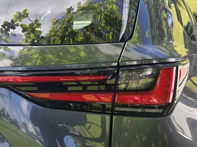 2023 Lexus NX 250 - Photo 8