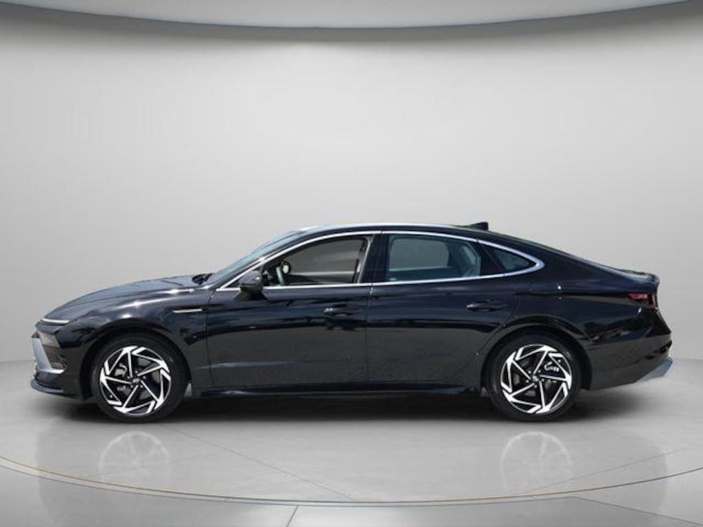 New 2026 Hyundai Sonata SEL Sport Sedan
