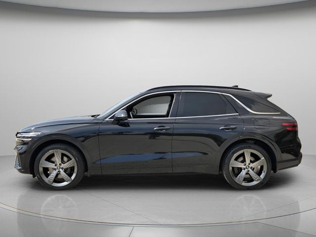 2023 GENESIS GV70 Standard - Photo 3