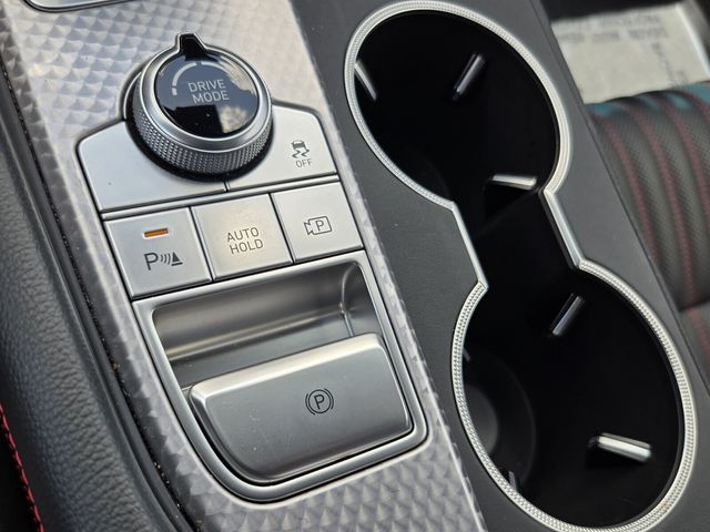2023 GENESIS G70 Standard - Photo 22