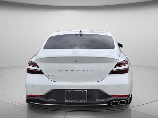 2023 GENESIS G70 Standard - Photo 6
