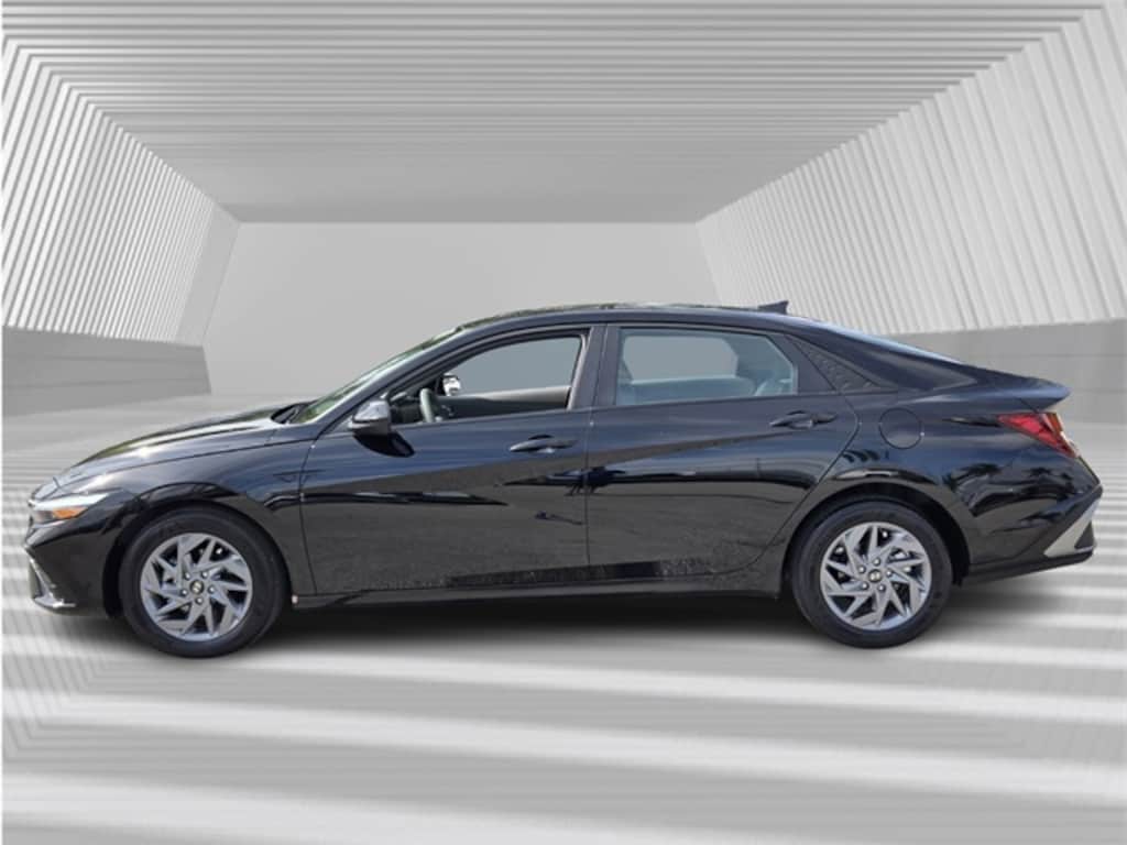 Certified 2024 Hyundai Elantra SEL Sedan